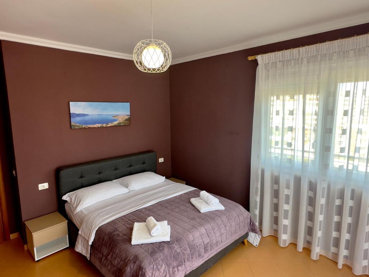 Family Suite Residence Vlore Exterior photo